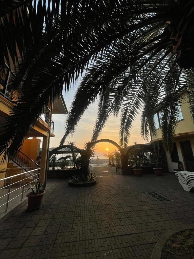 Kvariati Palma Hotel Екстер'єр фото