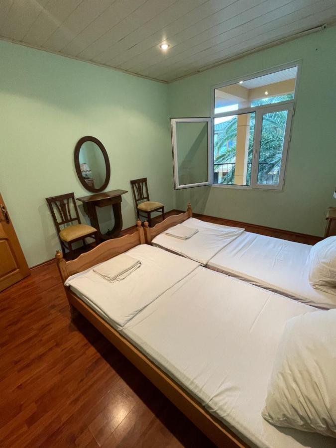 Kvariati Palma Hotel Екстер'єр фото